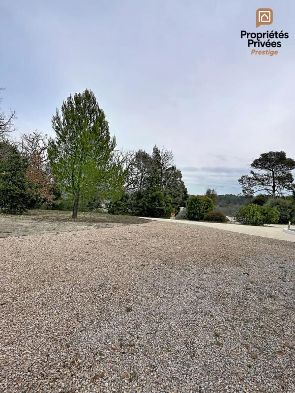 OLLIERES VUE DOMINANTE - PLAIN-PIED 200m² - PISCINE - ENVIRON 4000 m² + PARCELLE DÉTACHABLE - 25MIN AIX 8