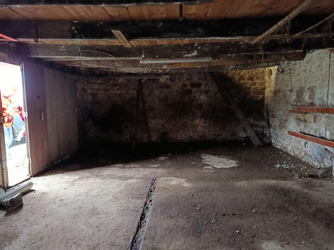 GLOMEL Maison 49 M2  2 chambres 12