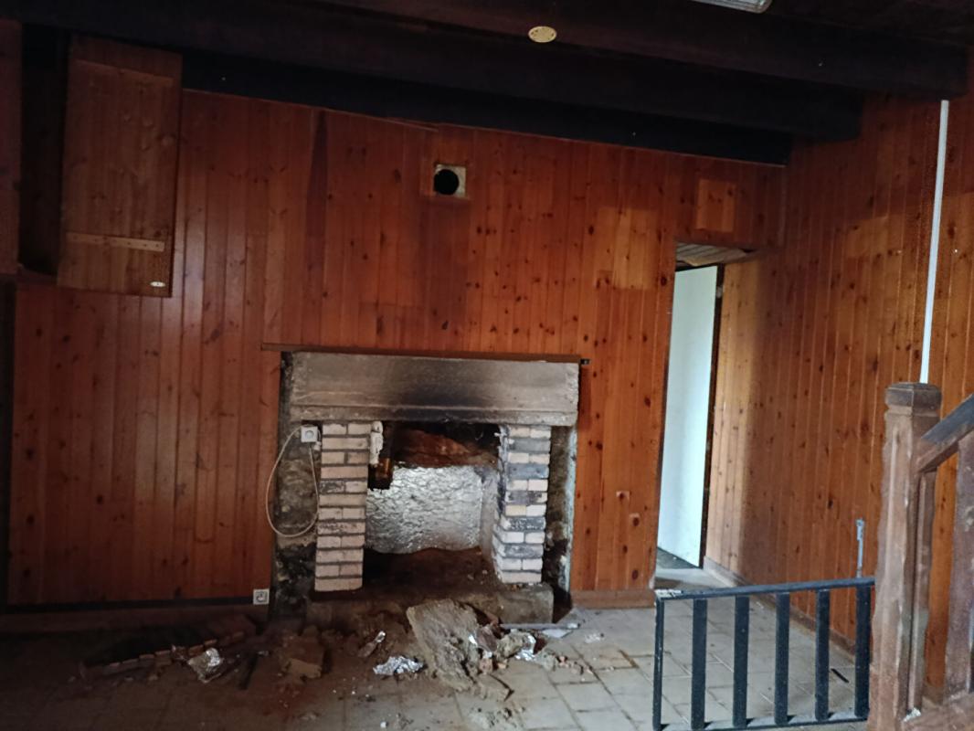 GLOMEL Maison 49 M2  2 chambres 3