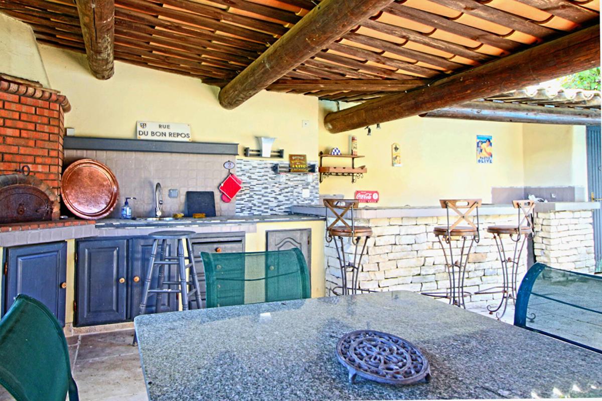 SAINTE-TULLE Maison Provençale 11 pièces 233 m2 Sainte-tulle (04220) 15