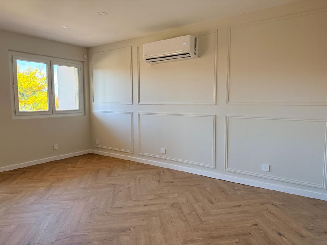 SIX-FOURS-LES-PLAGES Six Fours Les Plages - Les Lônes - Appartement avec jardin 3