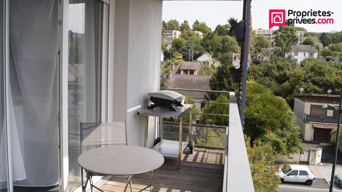 CORBEIL-ESSONNES Appartement 3 pièces meublé neuf et ses 3 balcons 8