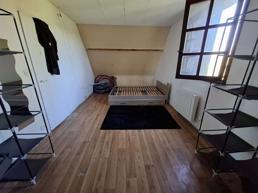 VERNEUIL-SUR-AVRE Maison type Pavillon proche VERNEUIL SUR AVRE 6 pièce(s) 101 m2 + terrain 10