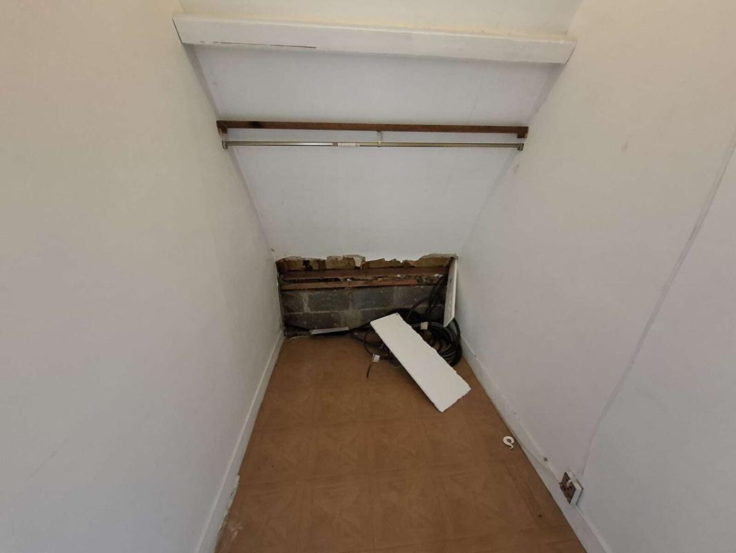 VERNEUIL-SUR-AVRE Maison type Pavillon proche VERNEUIL SUR AVRE 6 pièce(s) 101 m2 + terrain 13