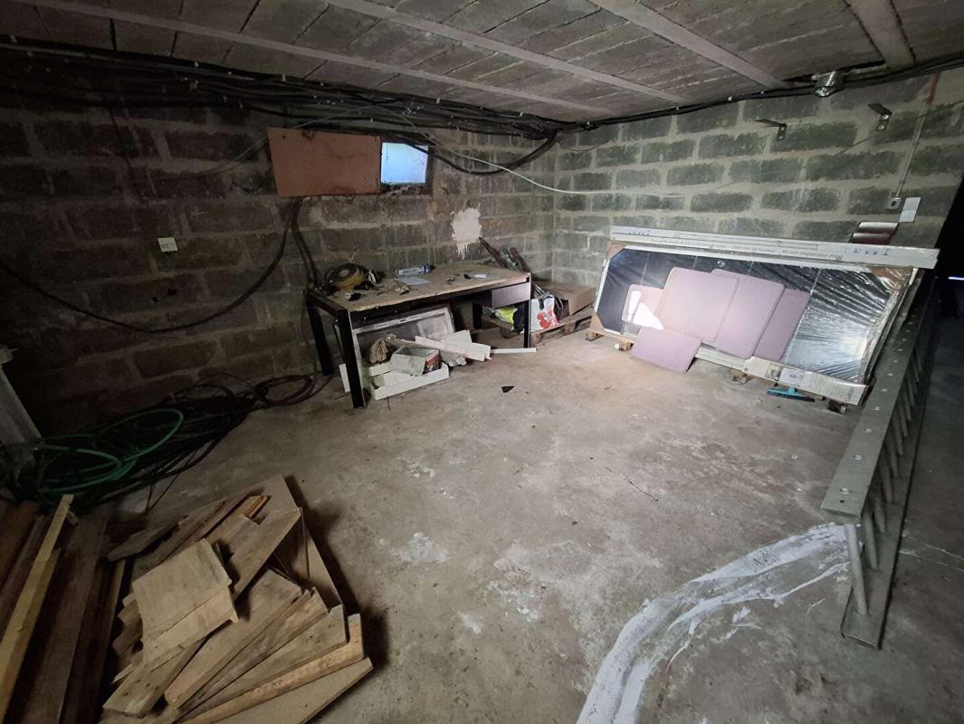 VERNEUIL-SUR-AVRE Maison type Pavillon proche VERNEUIL SUR AVRE 6 pièce(s) 101 m2 + terrain 15