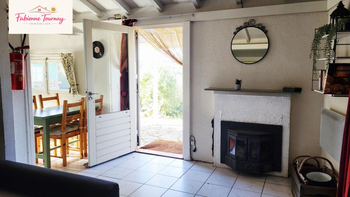 MEJANNES-LE-CLAP Bungalow 3 chambres dans un cadre de verdure et avec vue dégagée 4