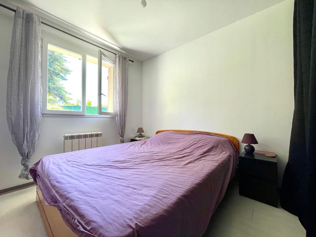 PESSAC Maison Pessac Magonty 6 pièce(s) 106 m2 + piscine 10