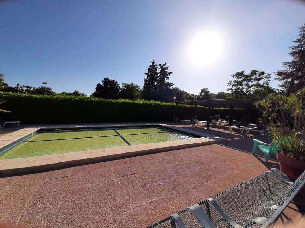 MEJANNES-LE-CLAP Elégant bungalow avec vue, calme et nature 15