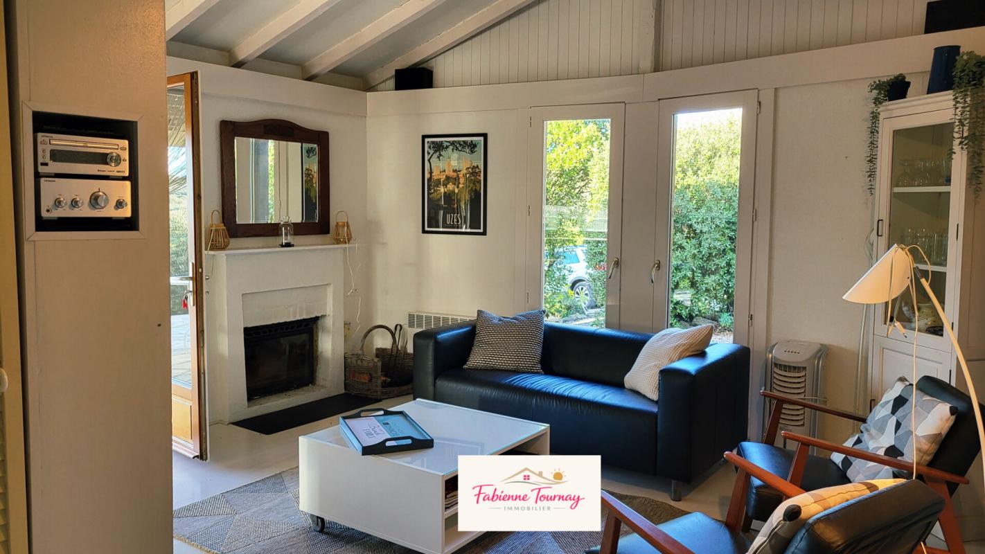 MEJANNES-LE-CLAP Elégant bungalow avec vue, calme et nature 2