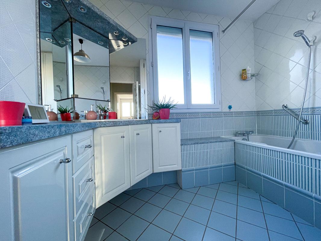 SOTTEVILLE-LES-ROUEN Appartement 6 pièces, 136 m² 16