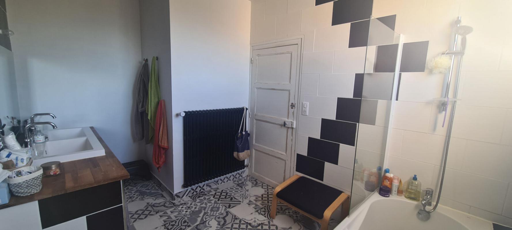 SèVREMOINE Maison Sèvremoine 5 P . 3 Chs . Bureau . 133.67 M² . T 315 M² . Garage 13