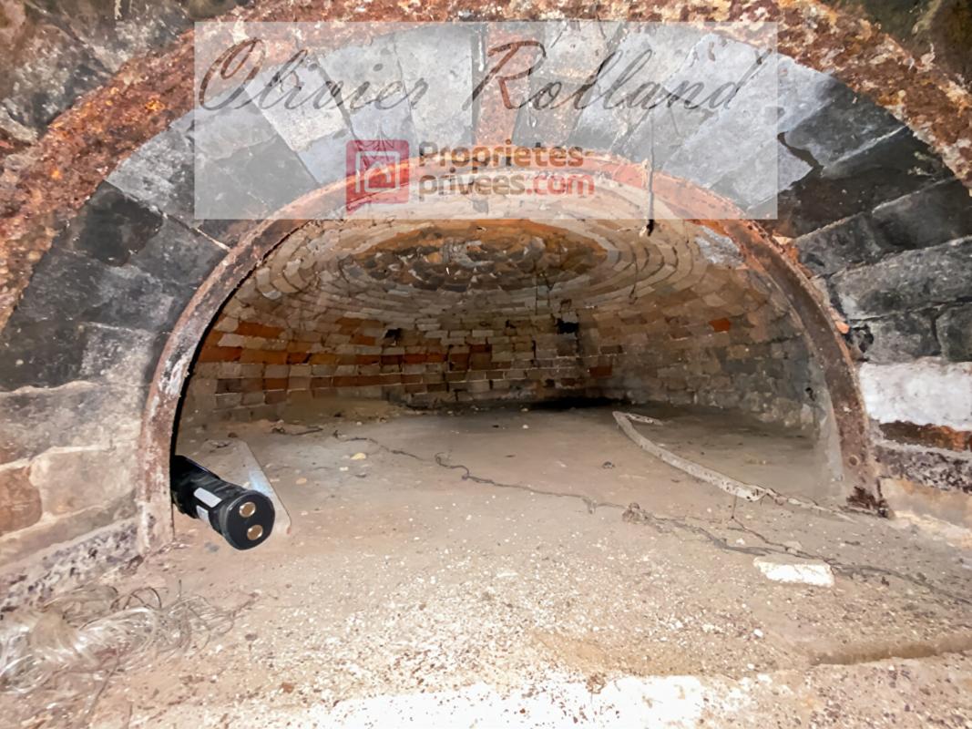 AUBIGNE-SUR-LAYON 49540 -  Aubigné sur Layon - Maison à rénover de 104 m² sur 500 m² de terrain avec dépendances 16