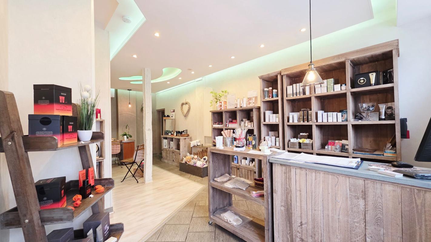 BOURGES BOURGES - FOND DE COMMERCE SALON DE BEAUTÉ ESTHÉTIQUE 1