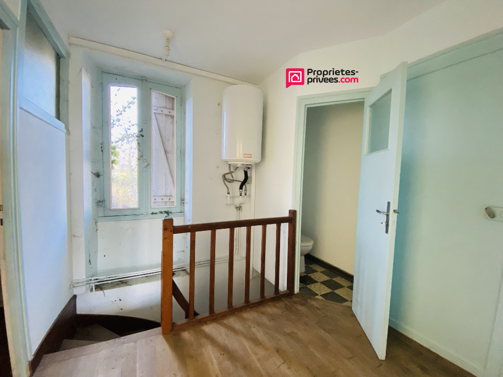 JUIGNE-DES-MOUTIERS Maison Juigne Des Moutiers 8 pièce(s) 160 m2, 5 chambres 13