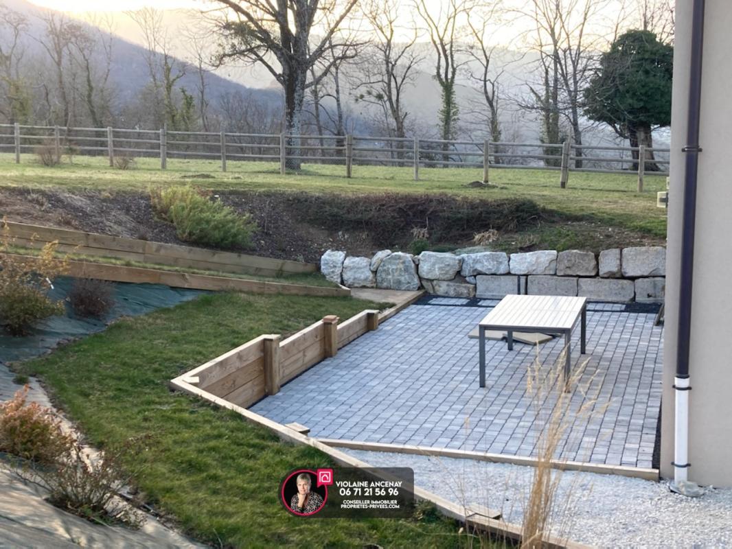 MONTAGNOLE Maison Montagnole, 320 m2 habitables 15