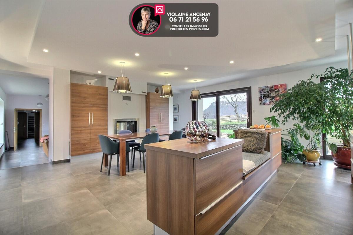 MONTAGNOLE Maison Montagnole, 320 m2 habitables 6