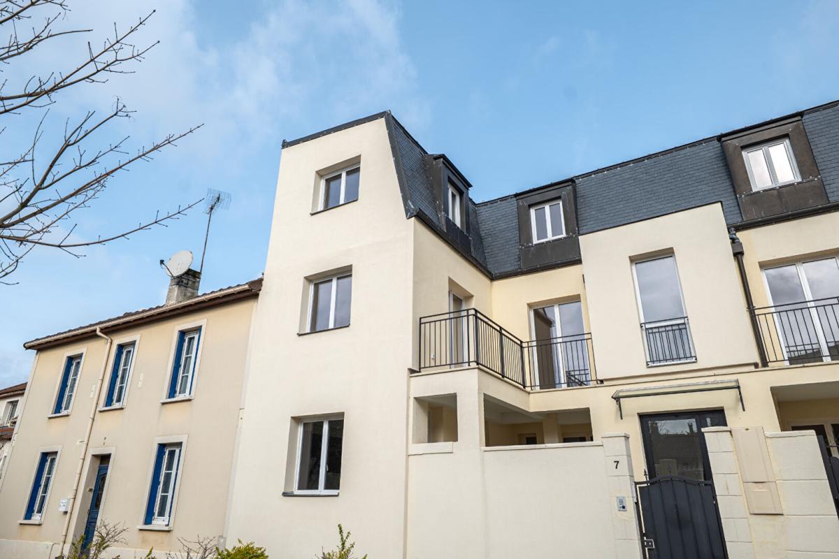 ALFORTVILLE Appartement Alfortville 4 pièces proche RER D et ligne 15 12