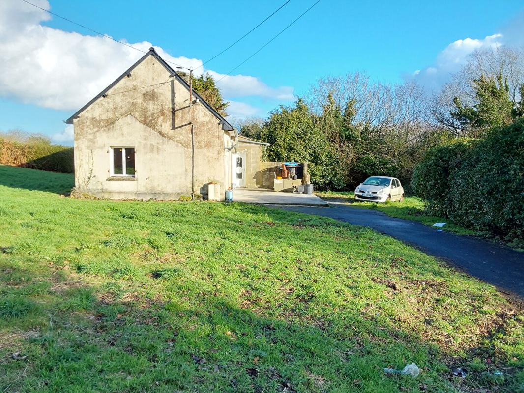 GLOMEL Maison Glomel 4 pièce(s) 80 m2 3