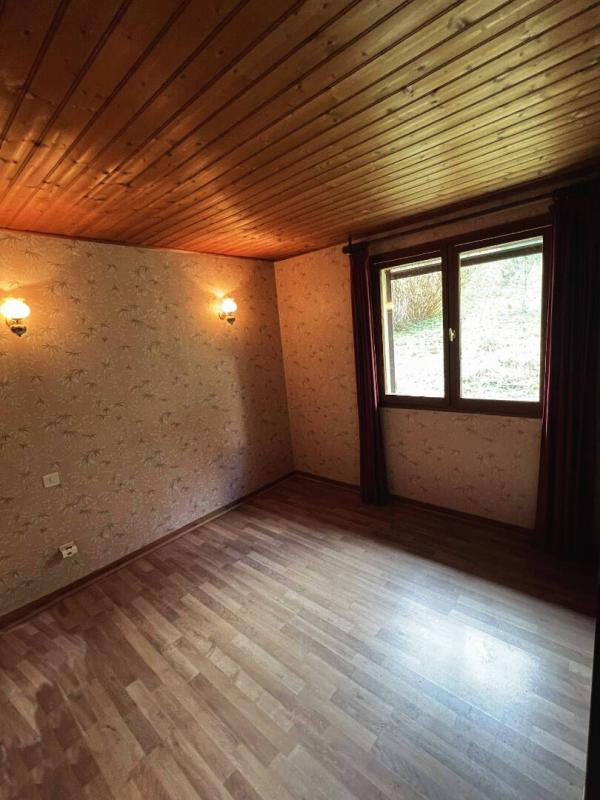 NANTHEUIL Maison Nantheuil 6 pièce(s) 100 m2 7