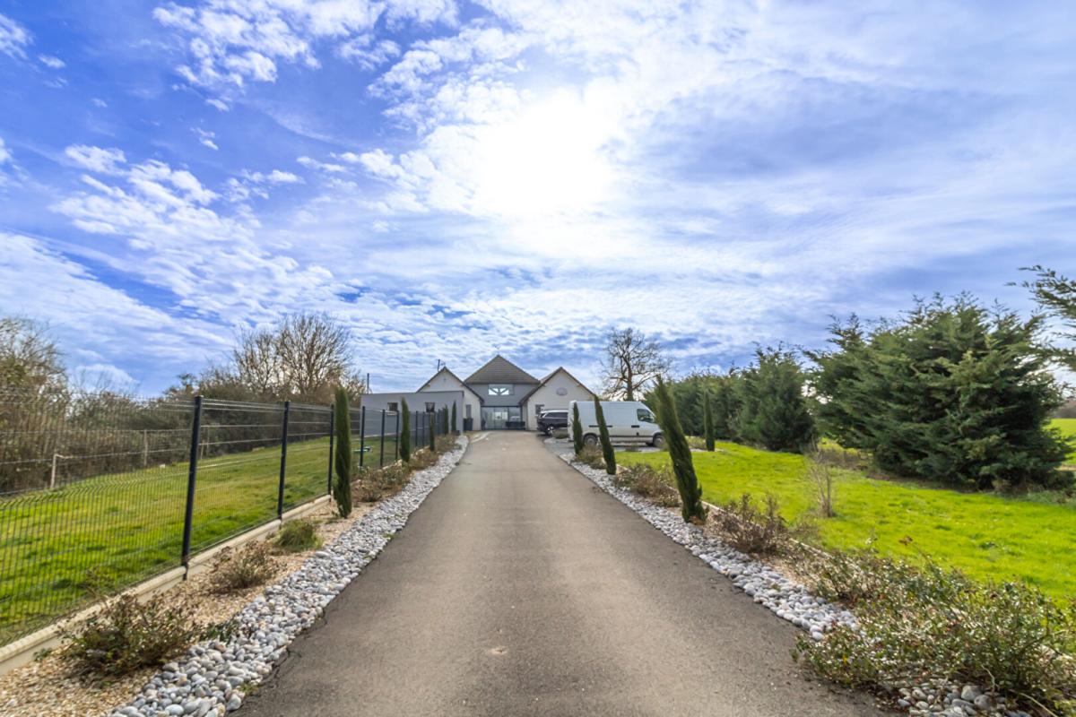 GRACAY Maison Genouilly 7 pièce(s) 162.2 m2 16