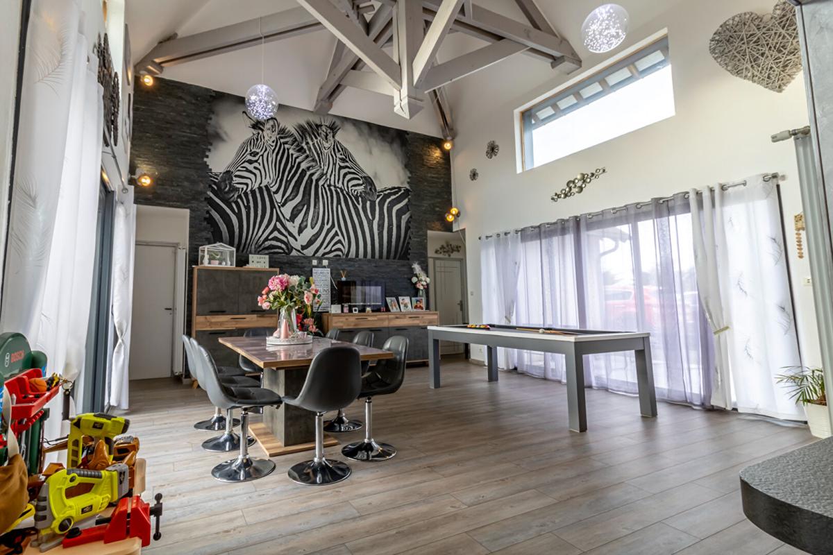 GRACAY Maison Genouilly 7 pièce(s) 162.2 m2 2