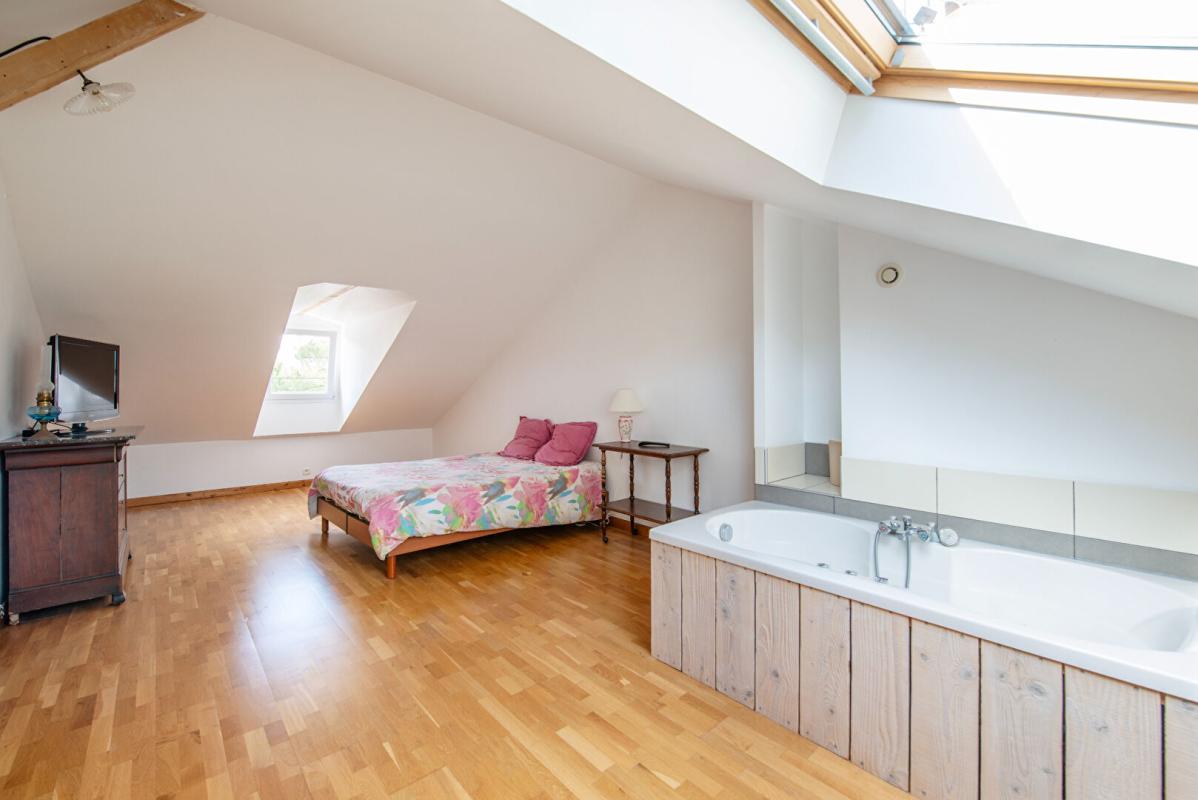 SAINT-BREVIN-LES-PINS Maison vue mer avec jardin 11