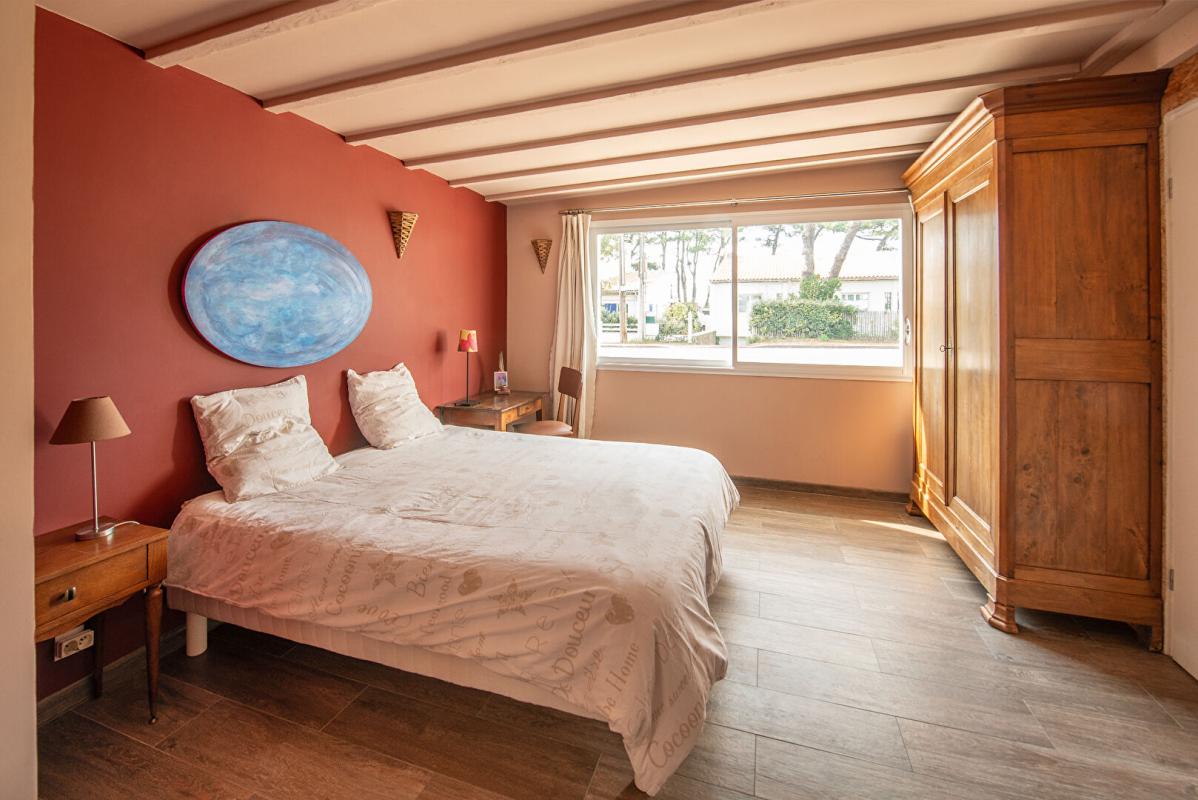 SAINT-BREVIN-LES-PINS Maison vue mer avec jardin 17