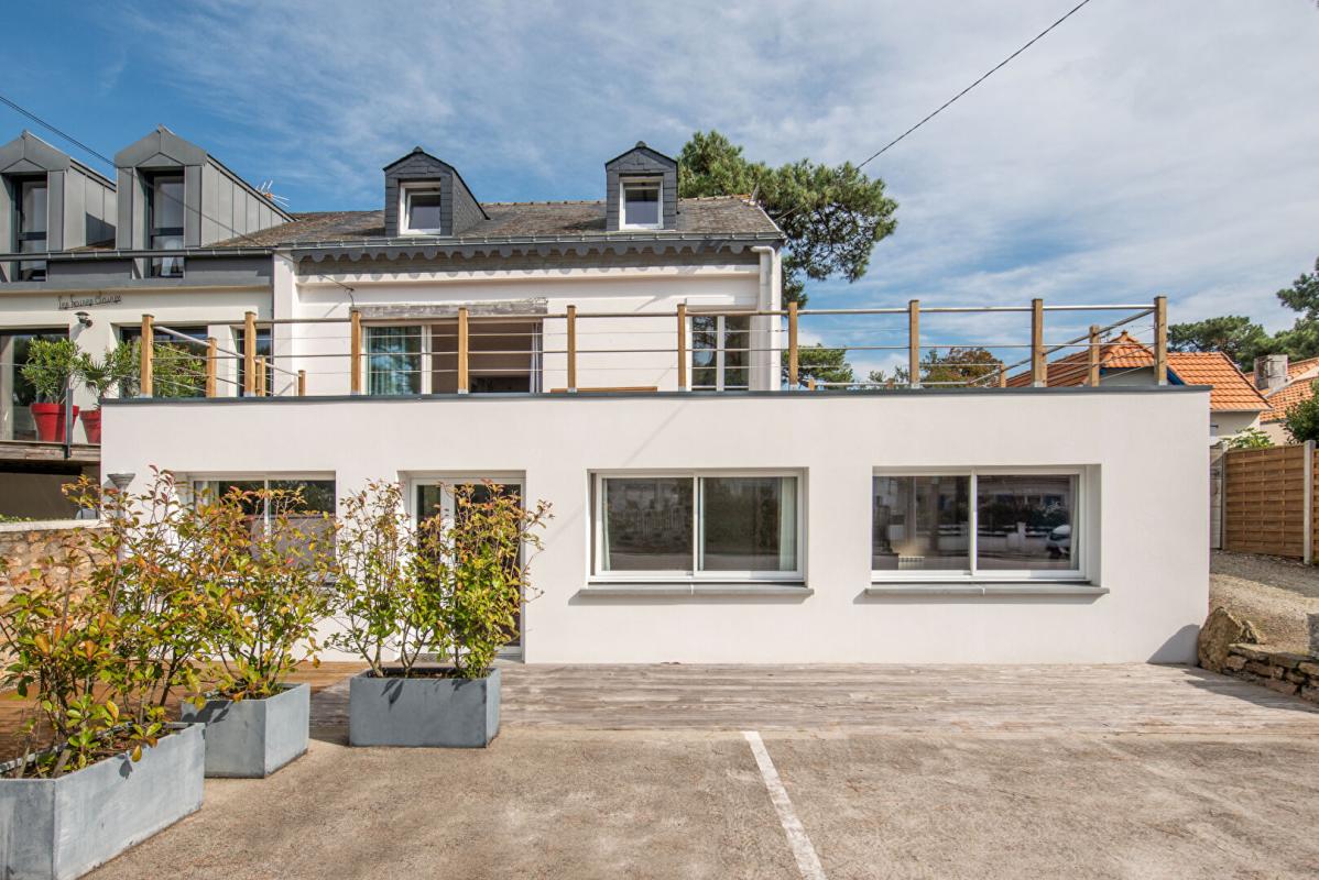 SAINT-BREVIN-LES-PINS Maison vue mer avec jardin 20