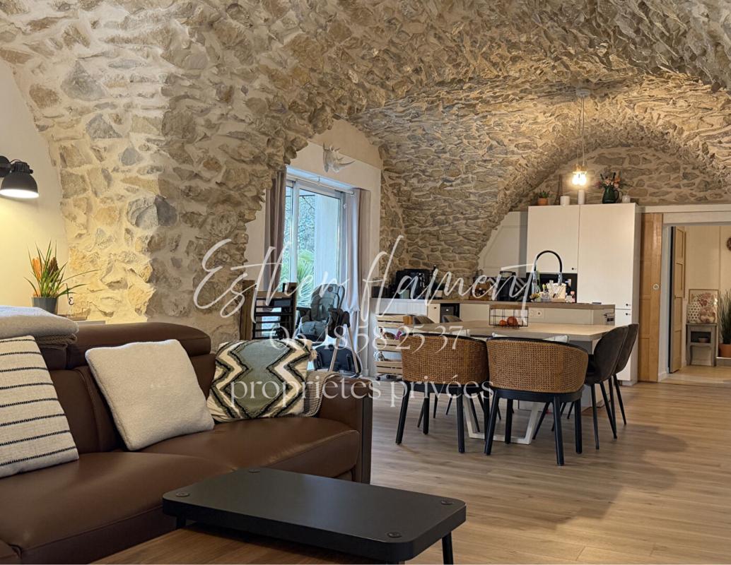 VEZENOBRES Appartement/maison  plain pied 108 m2 AVEC JARDIN PRIVATIF 5