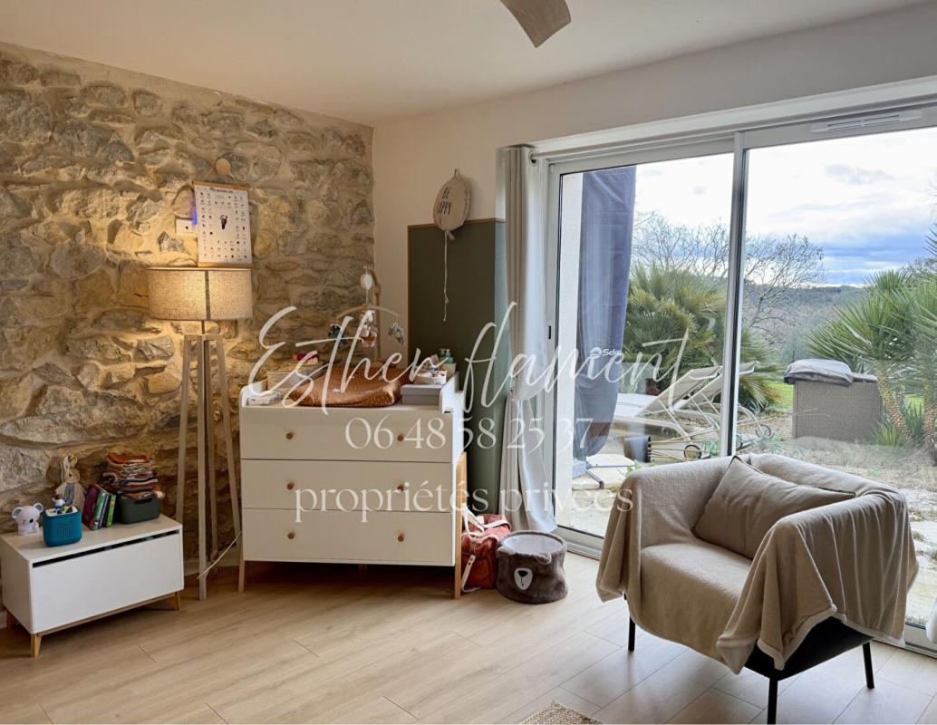 VEZENOBRES Appartement/maison  plain pied 108 m2 AVEC JARDIN PRIVATIF 9