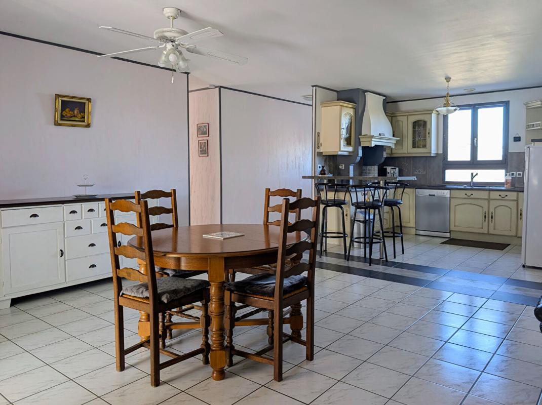 BERAT Maison T5 de 135 m2 avec double garage sur terrain de 1300 m² 7