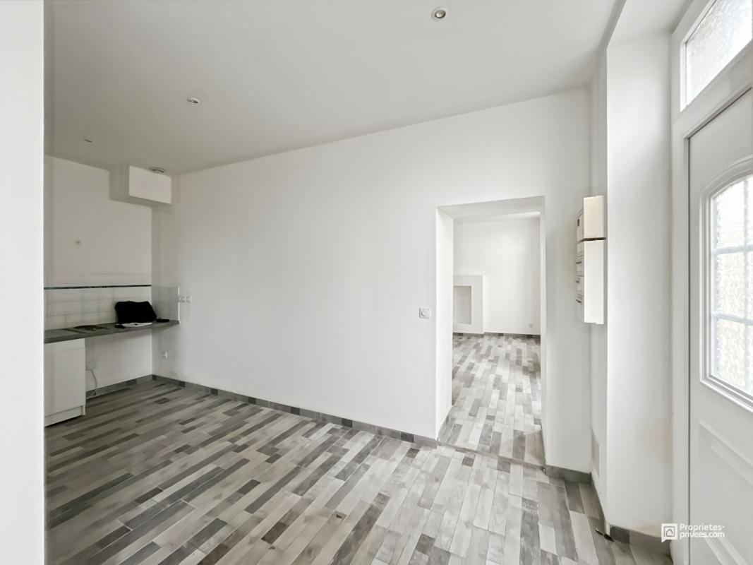 BERSON IMMEUBLE DE RAPPORT À VENDRE - INVESTISSEMENT LOCATIF - Berson - proche Saint-André-de-Cubzac 5