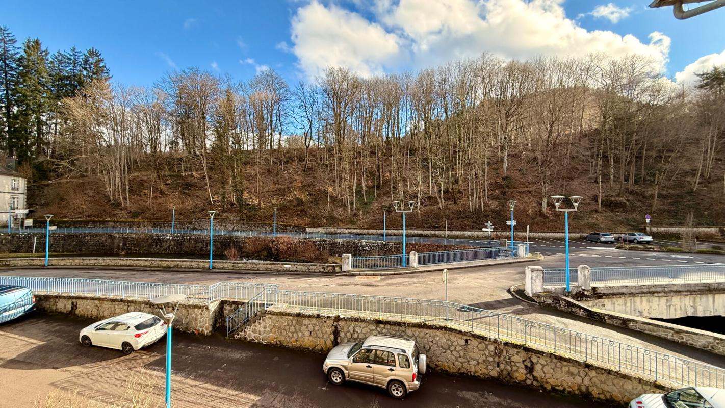 LA BOURBOULE Appartement La Bourboule 3 pièce(s) 83.91 m2 13