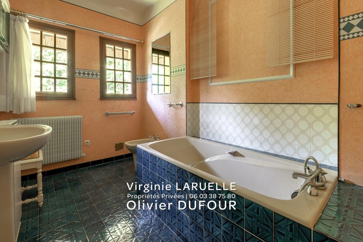 SAINT-MARTIN-DU-VIVIER Saint-Martin-du-Vivier, charmante maison au toit de chaume avec jardin et pâture 13