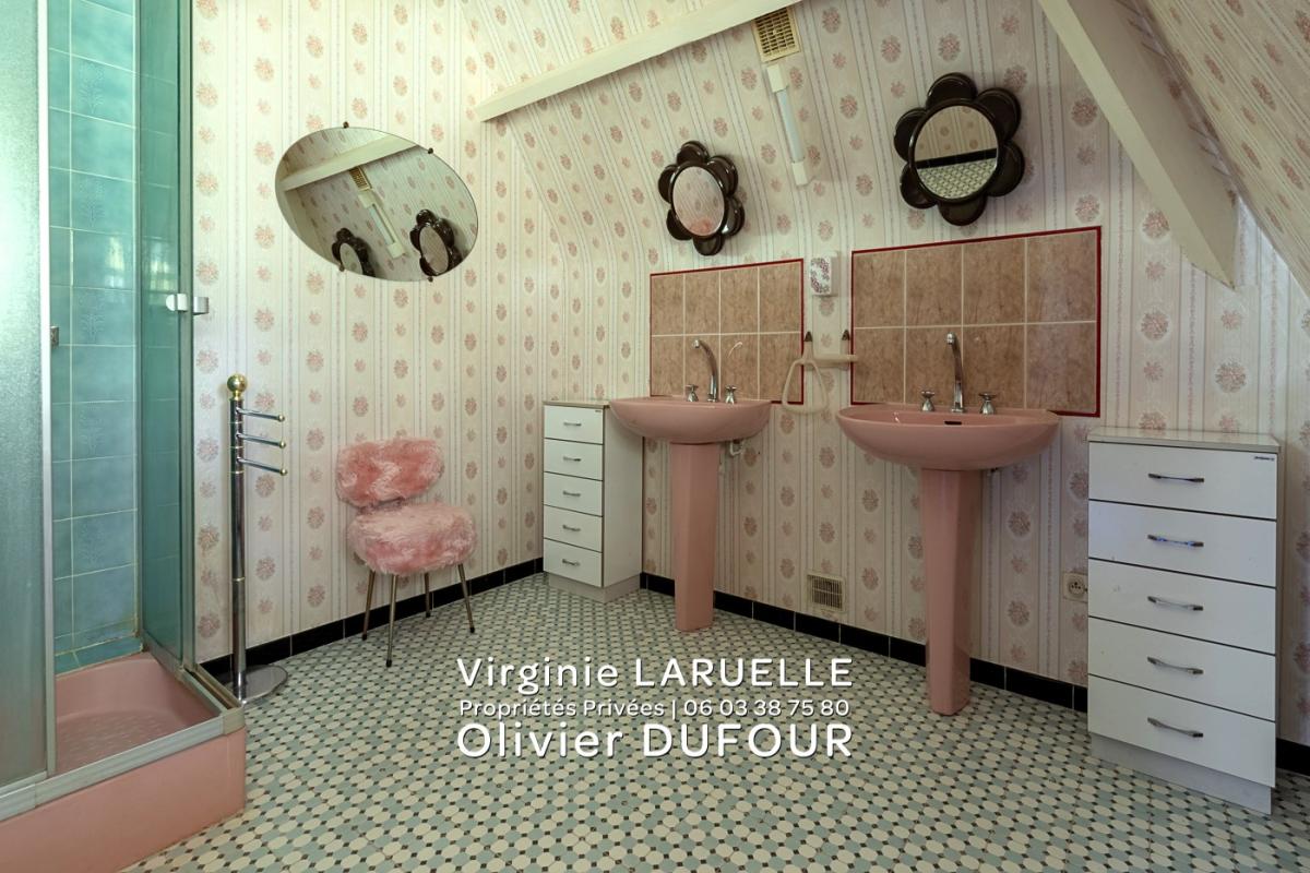 SAINT-MARTIN-DU-VIVIER Saint-Martin-du-Vivier, charmante maison au toit de chaume avec jardin et pâture 15