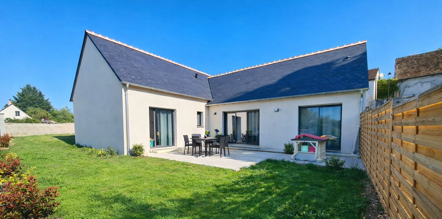 DIERRE Contemporaine 2024  Plain-pied 140 m²  Prestations modernes à Dierre 1