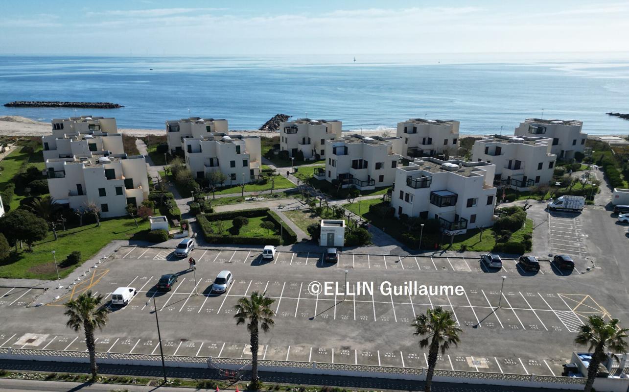 LE BARCARES Studio bord de mer avec terrasse 11