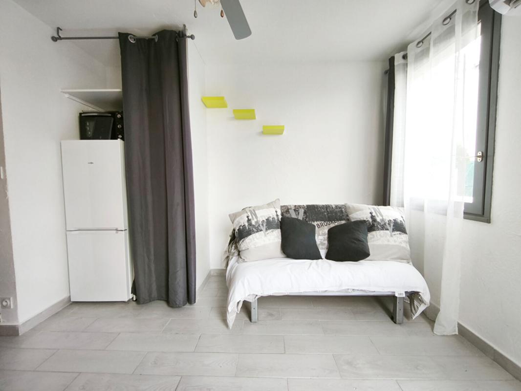 LE BARCARES Studio bord de mer avec terrasse 2