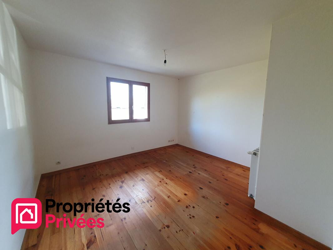 LANGON Maison de plain-pied 4 chambres avec véranda - Proche commodités 9