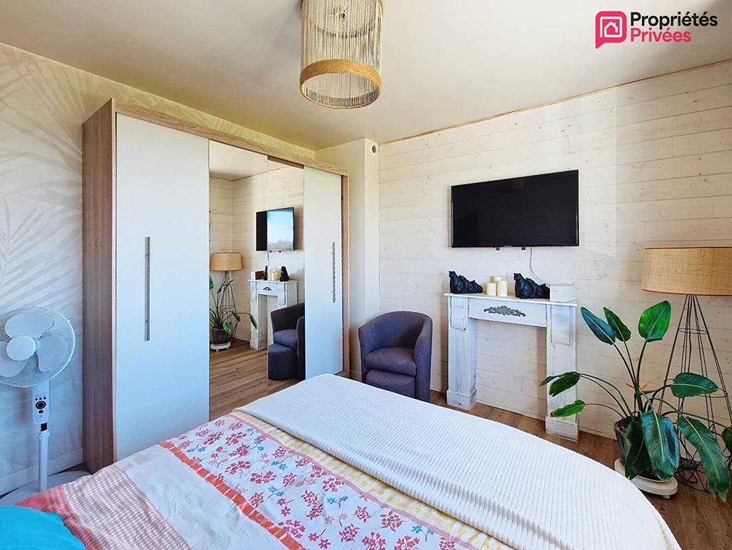 LANMEUR Maison Lanmeur 7 pièce(s) 110 m2 11