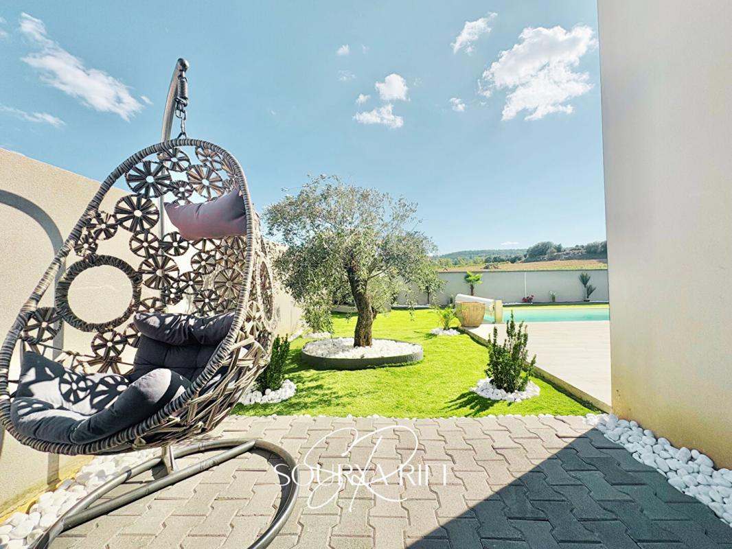 CARCASSONNE Maison familiale avec piscine proche de Carcassonne d'environ 132M2 17