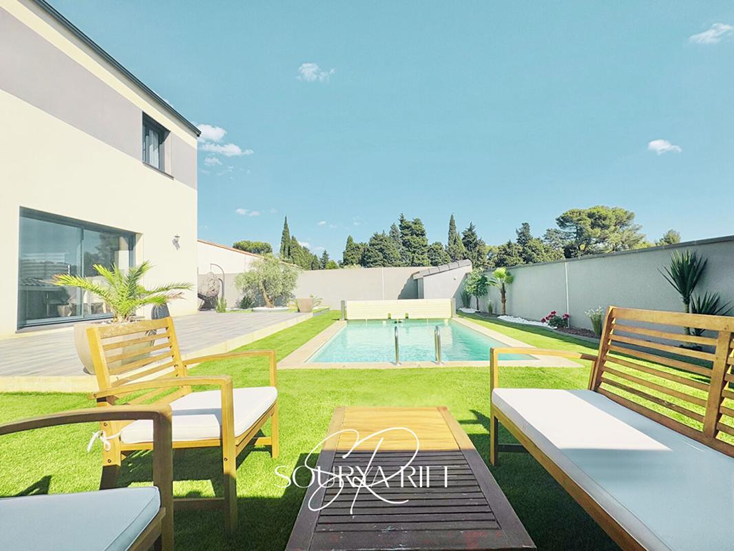 CARCASSONNE Maison familiale avec piscine proche de Carcassonne d'environ 132M2 4