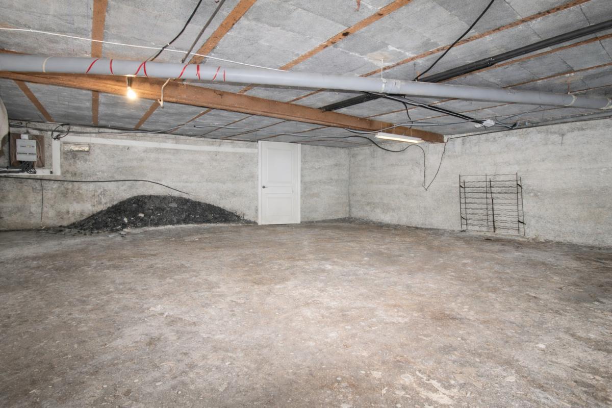 VAULX-EN-VELIN Maison 4/5 pièces, 97,28m², terrain 384, garage, cave 13