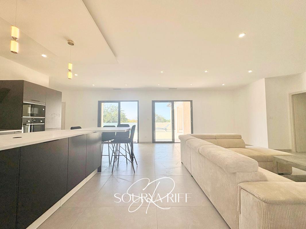 CARCASSONNE VILLA CONTEMPORAINE AVEC PISCINE  À 15 MIN DE CARCASSONNE 10