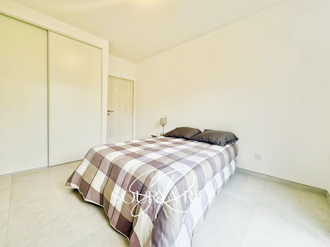 CARCASSONNE VILLA CONTEMPORAINE AVEC PISCINE  À 15 MIN DE CARCASSONNE 12