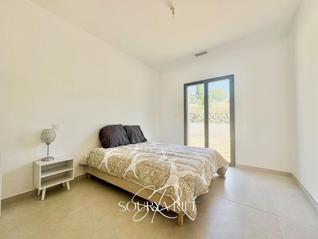 CARCASSONNE VILLA CONTEMPORAINE AVEC PISCINE  À 15 MIN DE CARCASSONNE 14