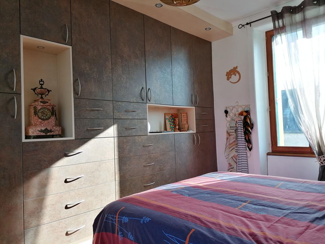 PLOERMEL Maison de charme avec jardin paysagé ? Centre historique de Ploërmel 17