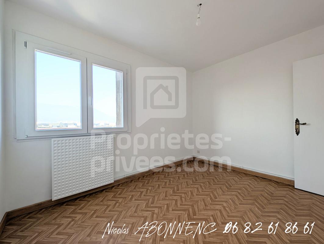 ECHIROLLES Appartement Echirolles 2 pièce(s) 42 m2 8
