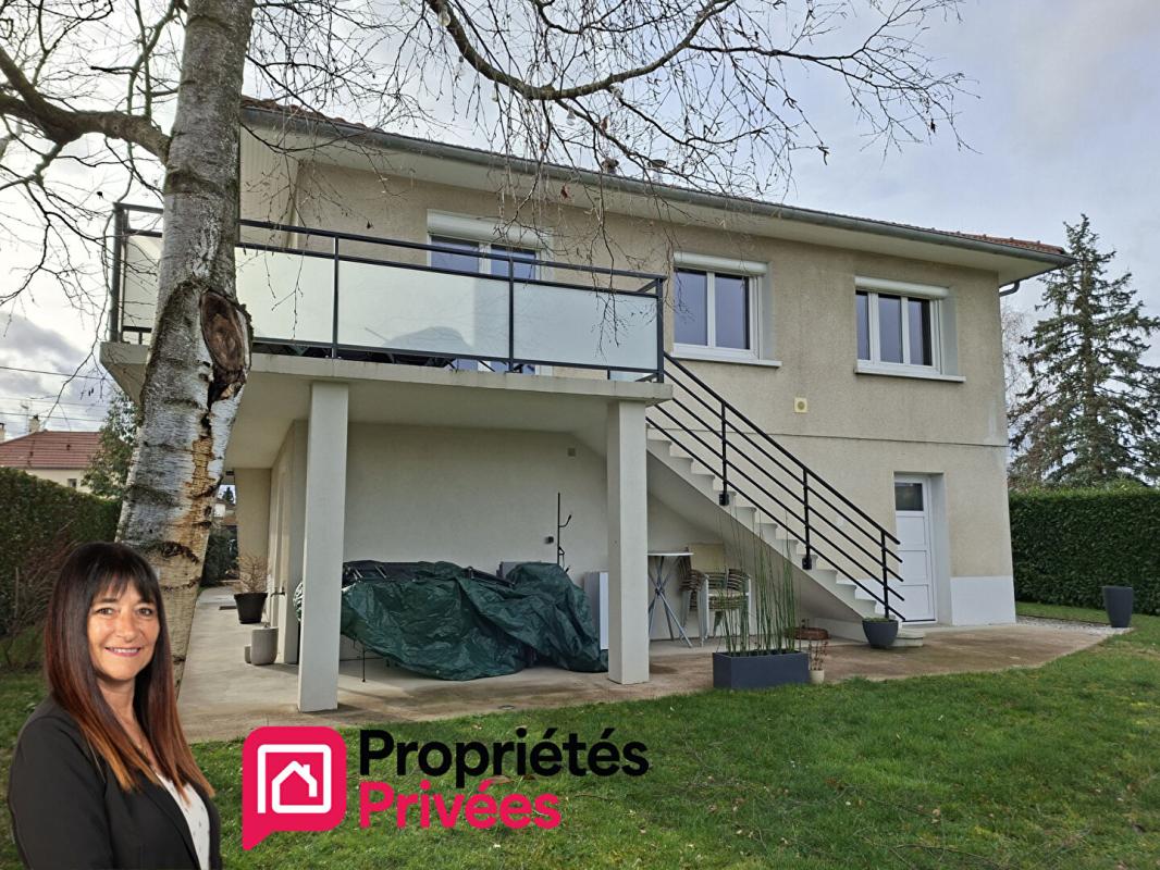 LE COTEAU Maison Le Coteau 6 pièce(s) 150 m2 10