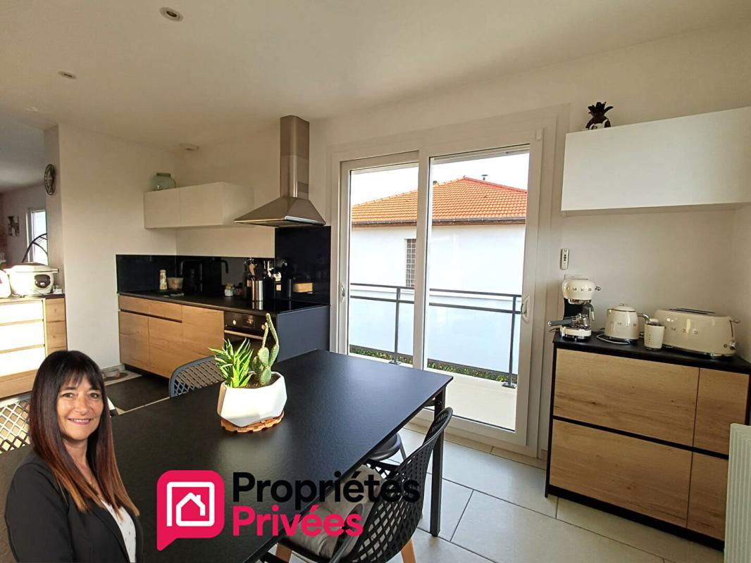 LE COTEAU Maison Le Coteau 6 pièce(s) 150 m2 3